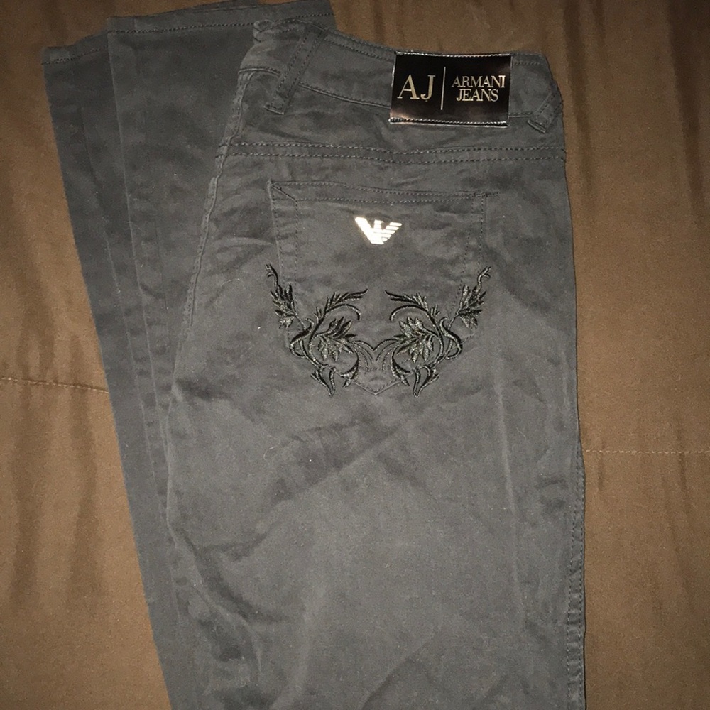 Armani Jeans Casuals Sz 27